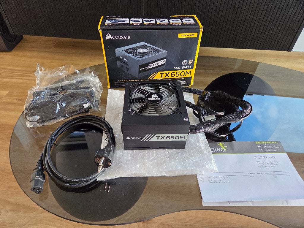 Corsair TX650M (80+ Gold) Voeding | ZGAN | Incl doos en bon, Computers en Software, Ophalen of Verzenden, Zo goed als nieuw