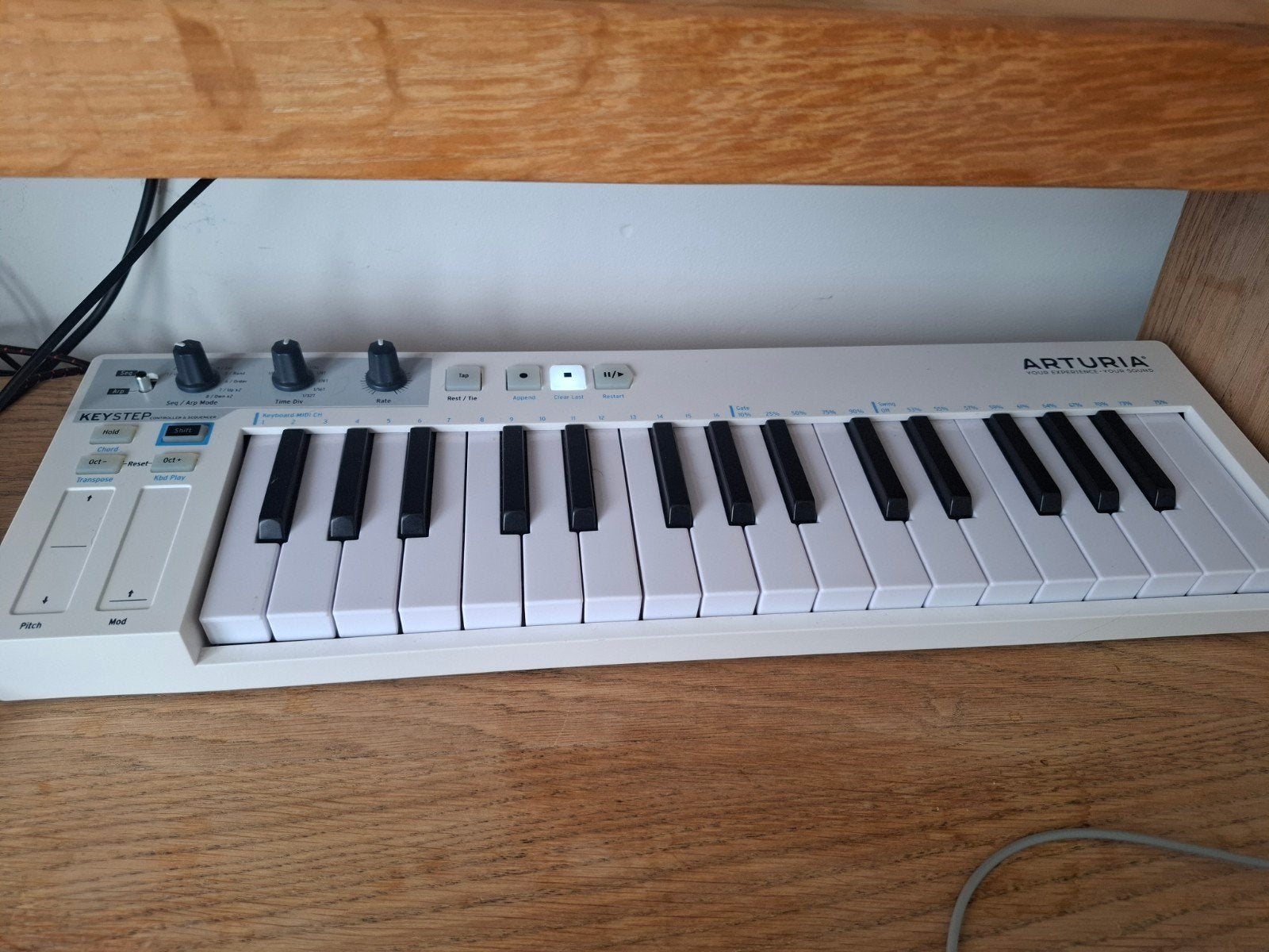 Arturia Keystep MIDI-controller/sequencer, Overige merken, Zo goed als nieuw, Aanslaggevoelig, Overige aantallen
