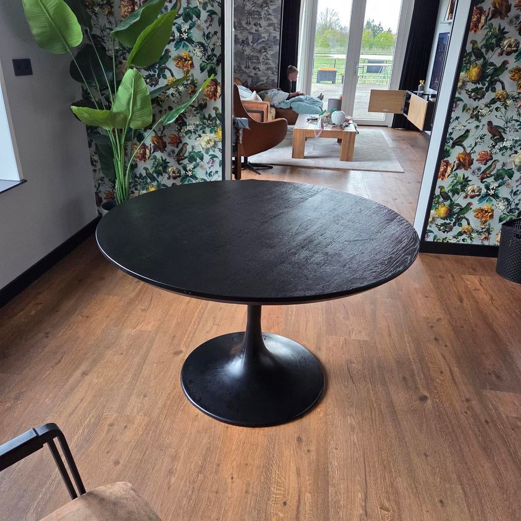 Zwarte ronde eettafel - Tulip stijl, Huis en Inrichting, Tafels | Eettafels, Gebruikt, Modern, Tulip stijl, Rond, Vier personen