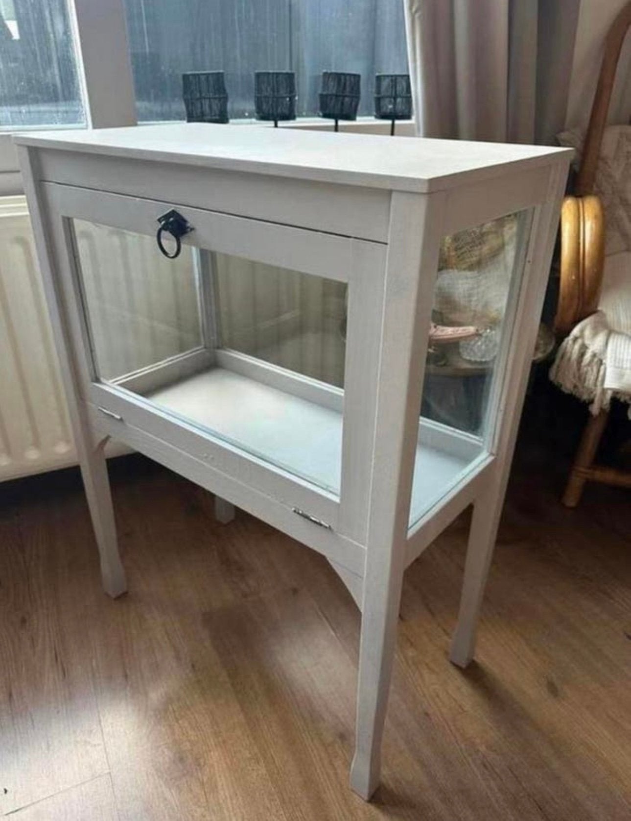 Charmant Vintage Theekastje met Klep – Beige, Ophalen
