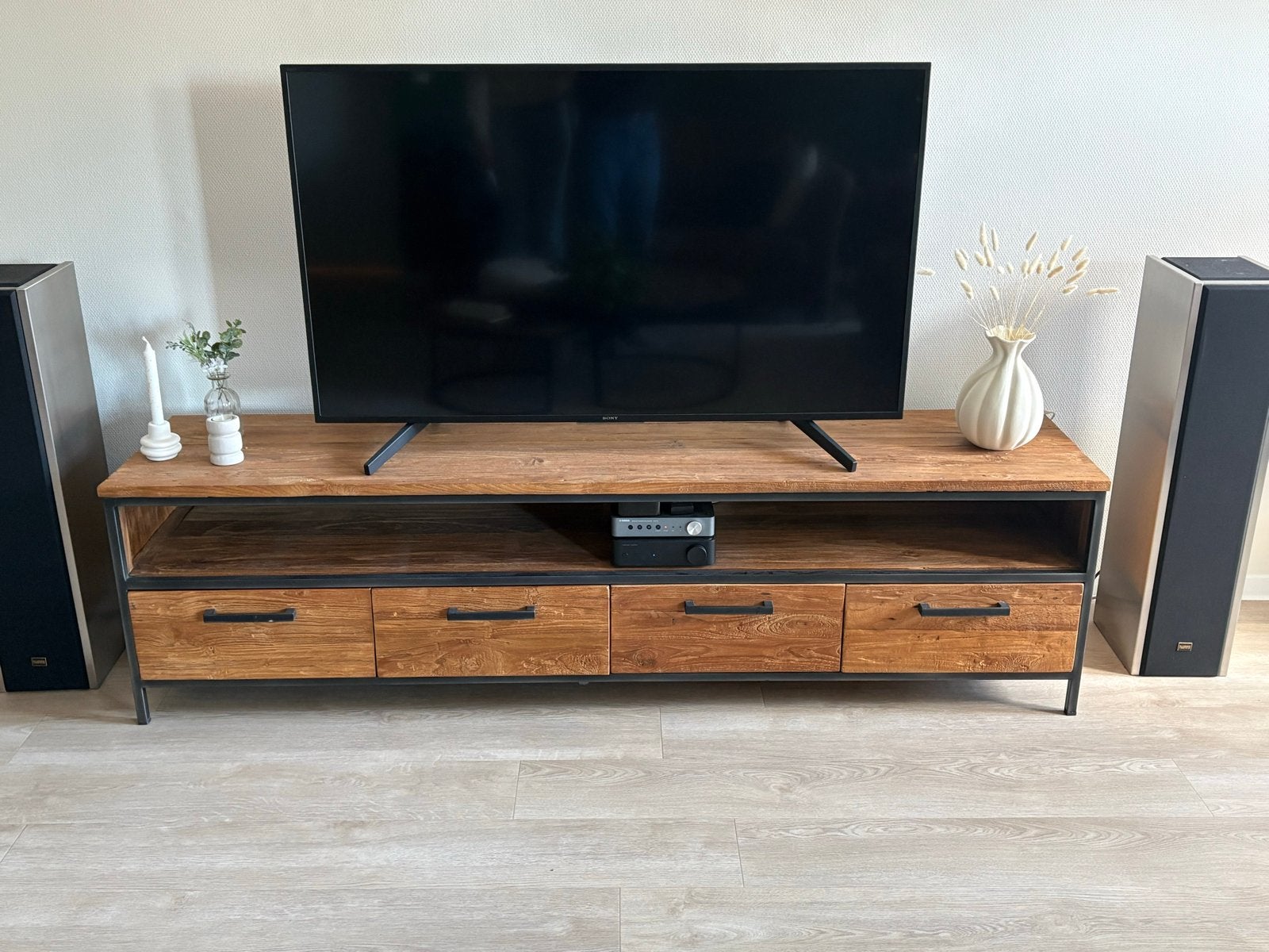 Tv meubel Romaro van Pronto met 4 lades, Ophalen, Gebruikt, 200 cm of meer, Minder dan 100 cm