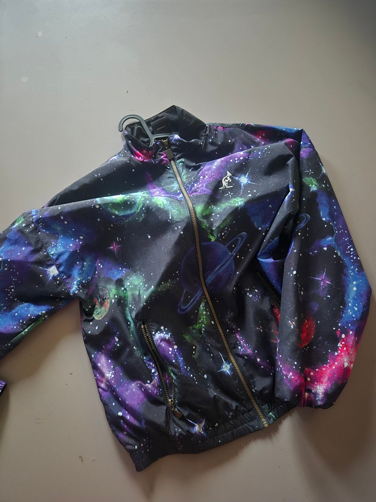 Australische jas met galaxypatroon, Ophalen of Verzenden, Zo goed als nieuw, Overige kleuren