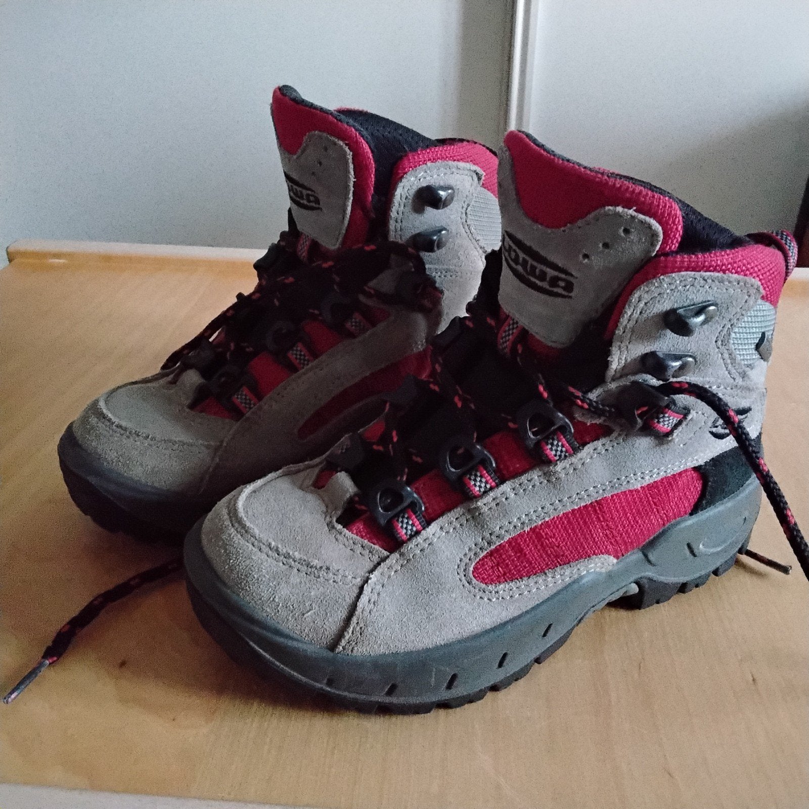 Lowa Kody III GTX MID Junior wandelschoenen  maat 31, Ophalen of Verzenden, Zo goed als nieuw, Jongen of Meisje, Schoenen
