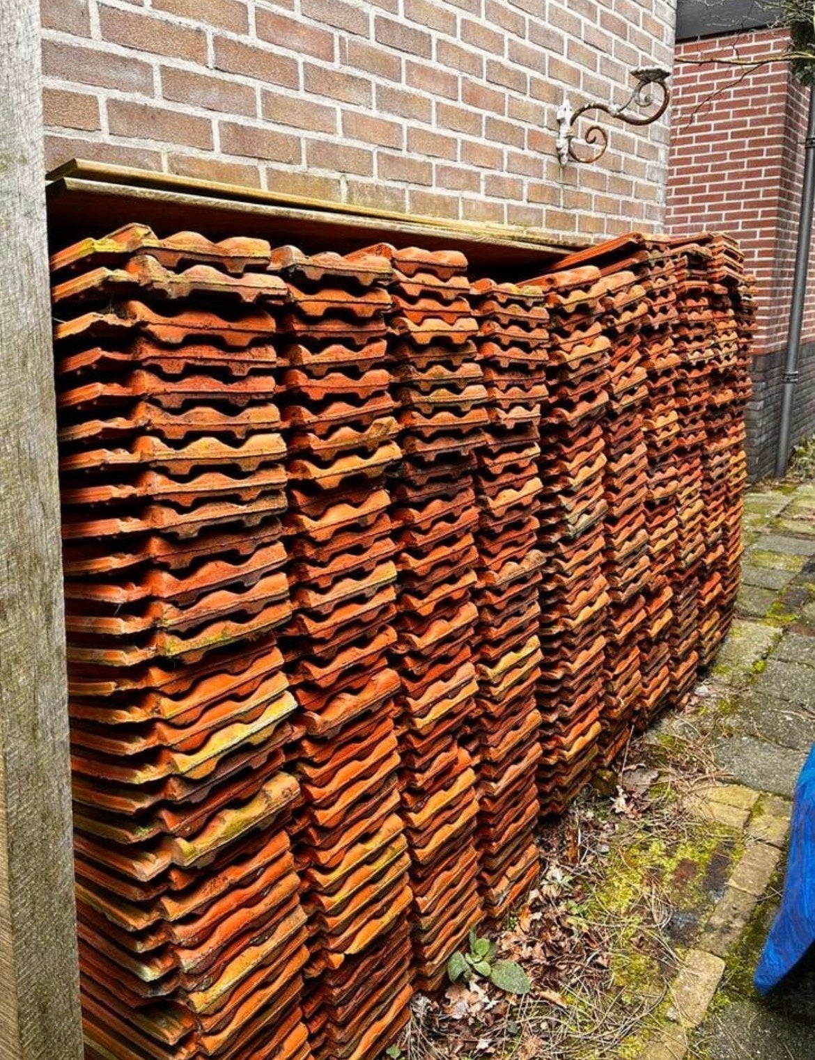 345 Vintage Dakpannen - Hergebruik of Decoratie, Gebruikt, Steen of Klei, Ophalen of Verzenden, 15 m² of meer