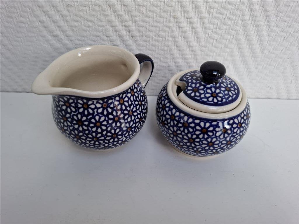 Suikerpot en melkkannetje Boleslawiec Polen, Huis en Inrichting, Nieuw, Ophalen of Verzenden, Bord(en), Overige stijlen