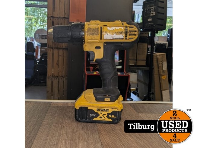 Dewalt DCD771 Schroef/Boormachine Incl 2 Accu's  | In koffer, Doe-het-zelf en Verbouw, Gereedschap | Boormachines, Flex Ltd., Zo goed als nieuw