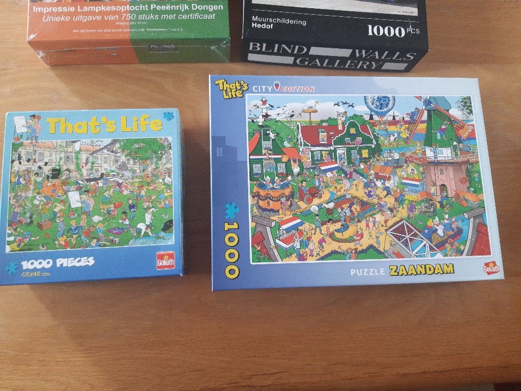 2x Thats Life puzzels en 2 gratis bonus puzzels, Verzenden, 500 t/m 1500 stukjes, Zo goed als nieuw, Legpuzzel