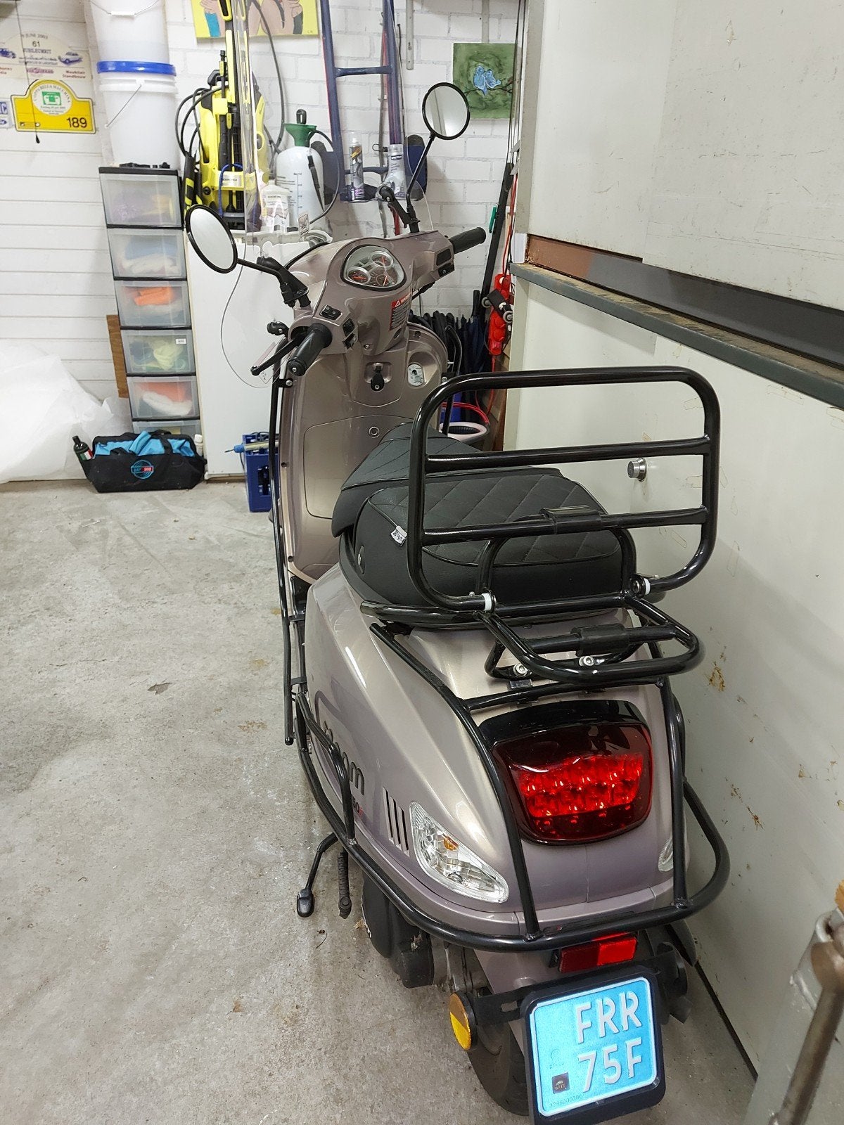 Agm scooter vx 50 xs, Ophalen of Verzenden, Zo goed als nieuw, Benzine, Overige merken