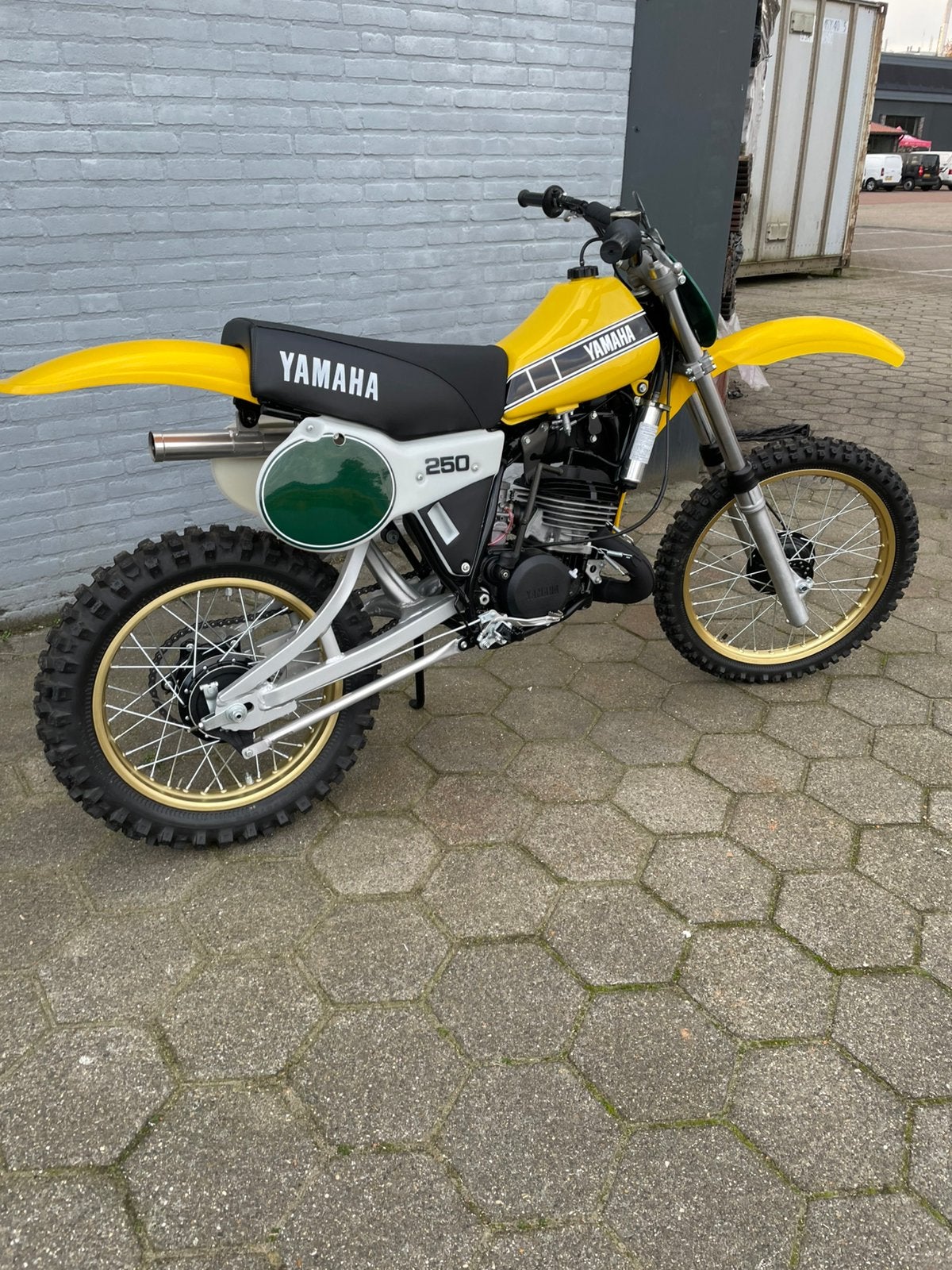 Yamaha YZ250-1981 crossmotor