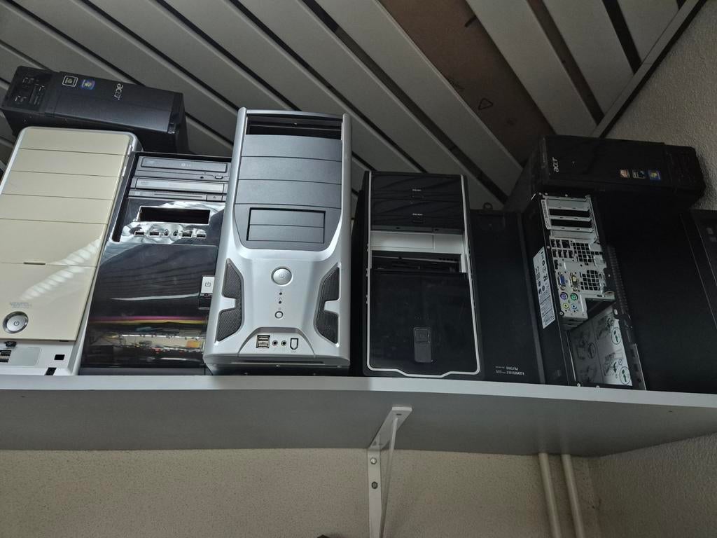 Restpartij computers - +/- 35 stuks in één koop, Computers en Software, Gebruikt, HDD, Minder dan 4 GB, Onbekend