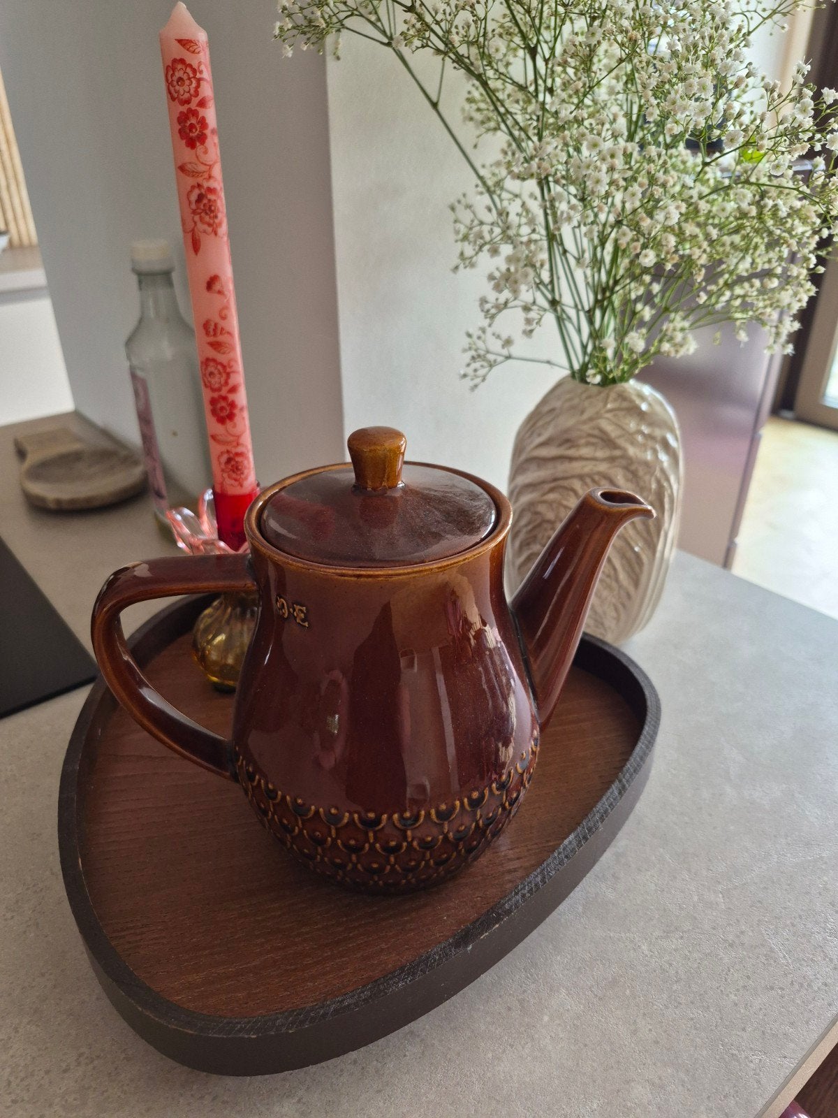 Douwe Egberts theepot + dienblad, Ophalen, Overige typen, Zo goed als nieuw, Overige stijlen