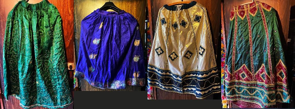 FEESTKLEDING, Ophalen, Gedragen, Carnaval