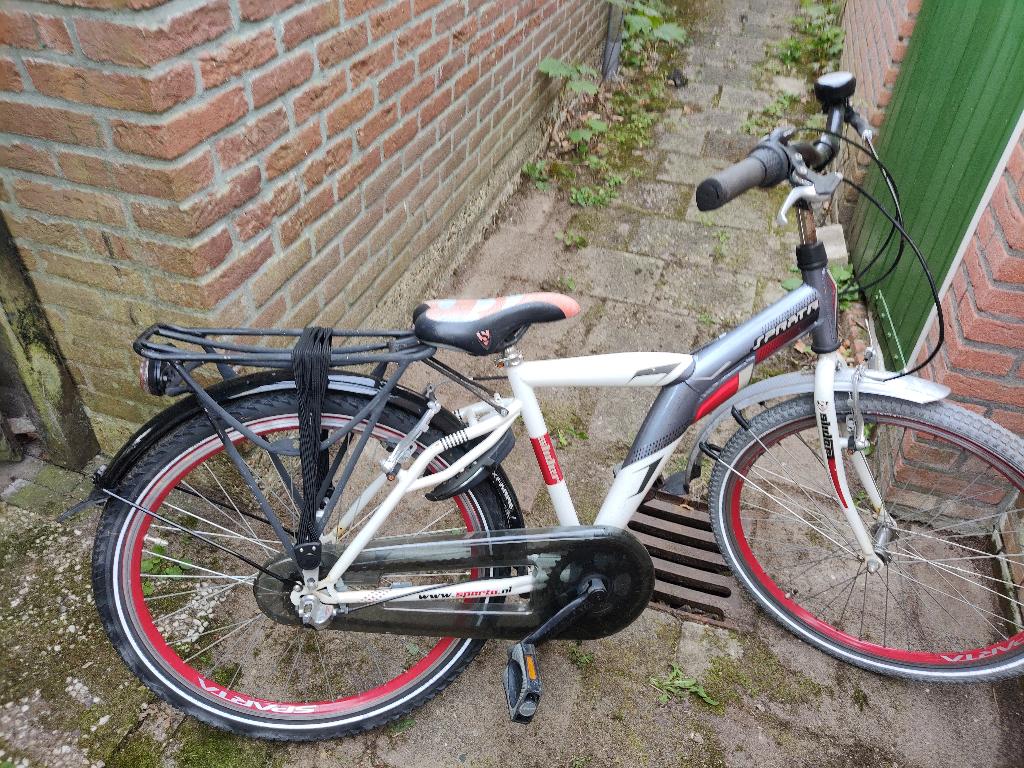 24 inch SPARTA jongens fiets met versnellingen, Ophalen, Gebruikt, 20 inch of meer