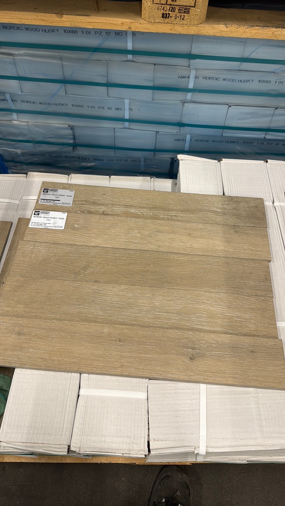 Nordic wood lynx 10x60 visgraat tegel, Ophalen, 60 cm of meer, Minder dan 20 cm, Zo goed als nieuw