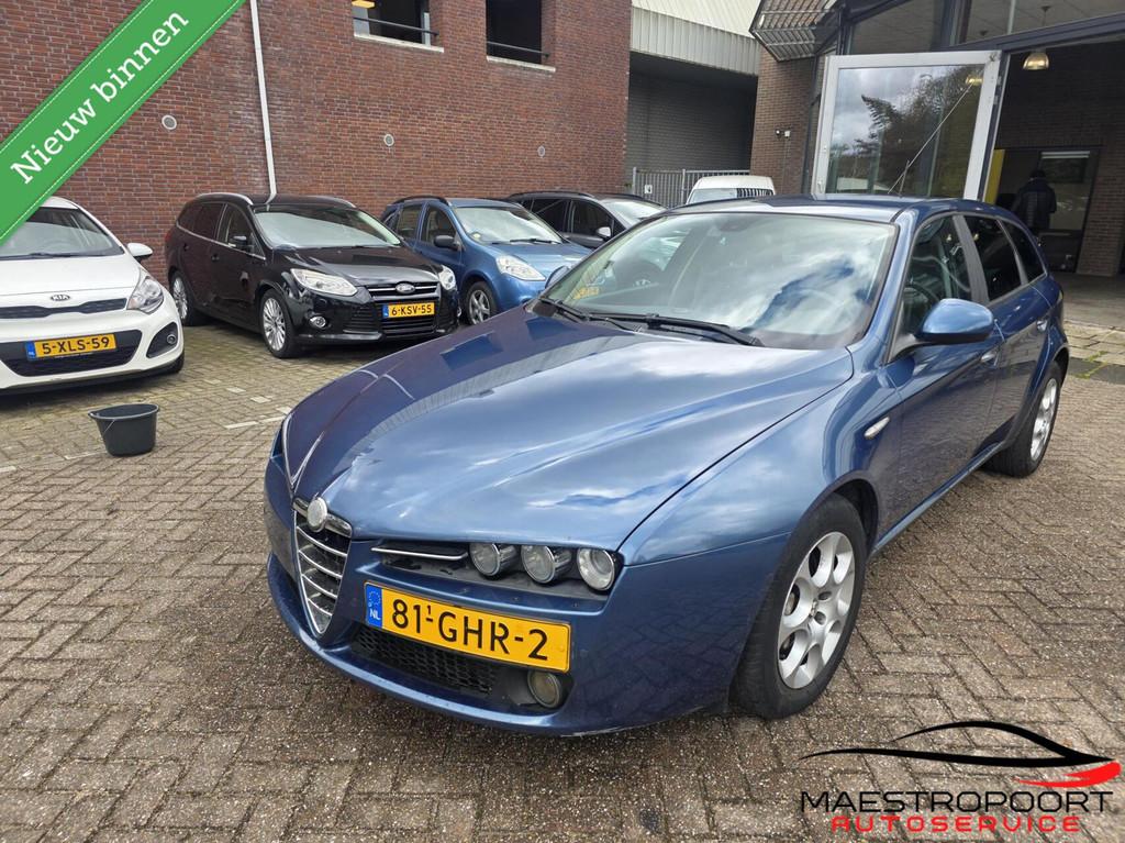 Alfa Romeo 159 Sportwagon 1.9 JTS Elegante, Auto's, Alfa Romeo, Voorwielaandrijving, Gebruikt, Handgeschakeld, Euro 4