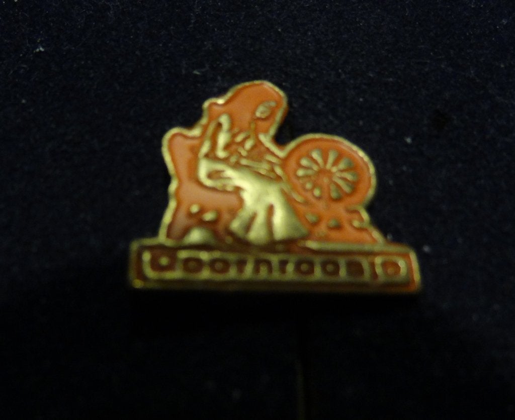 Doornroosje Oranje Speldje, Verzenden, Gebruikt, Overige onderwerpen, Speldje of Pin