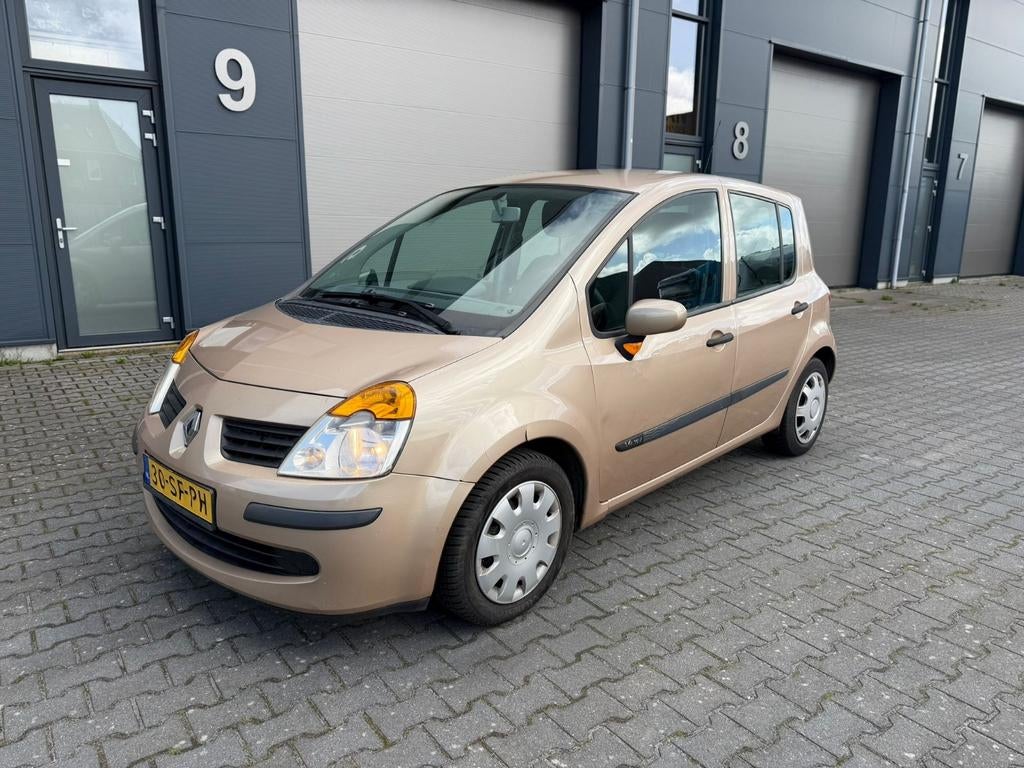 Renault Modus 1.6 16V AUT 2005 Beige, Auto's, Renault, 4 cilinders, Beige, Origineel Nederlands, Bedrijf