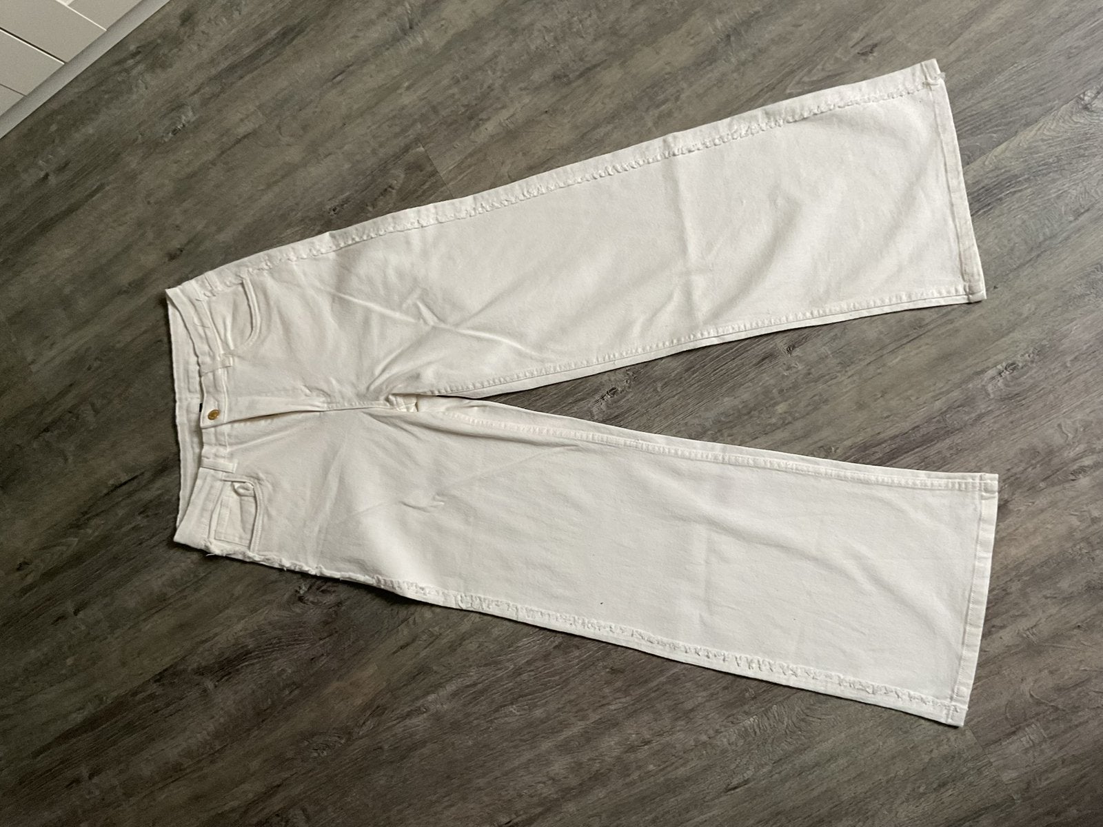 Wideleg jeans roomwit van wibra - nieuw, Kleding | Dames, Ophalen of Verzenden, Zo goed als nieuw, Wit, W30 - W32 (confectie 38/40)