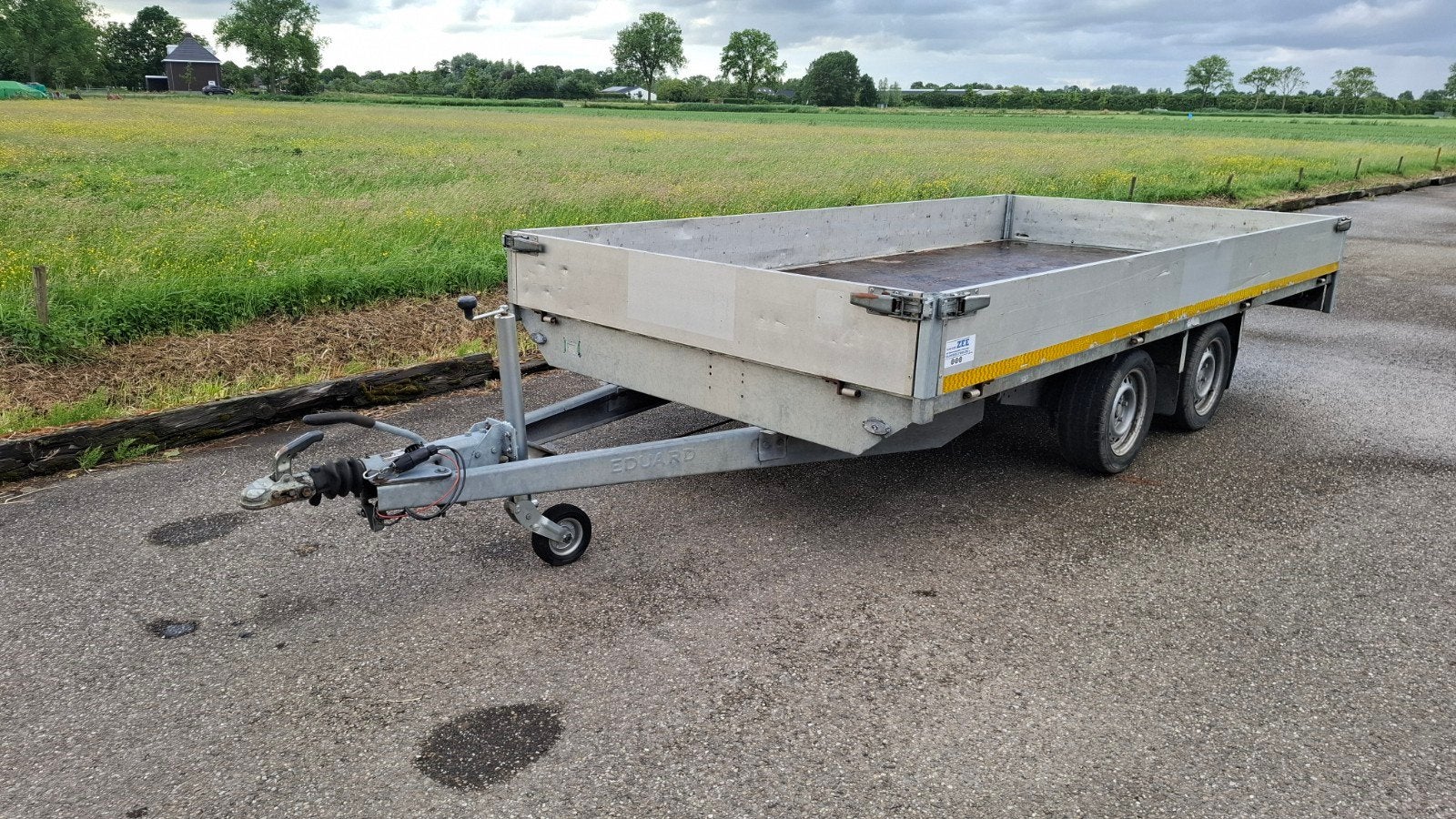 Eduard 4x2 Plateau Aanhanger met Nieuwe LED Verlichting, Ophalen of Verzenden