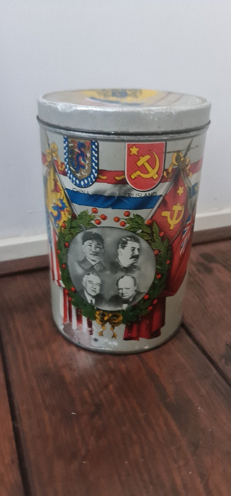Vintage blik 1939-1945 WOII met leiders en vlaggen, Verzamelen, Blikken, Ophalen of Verzenden