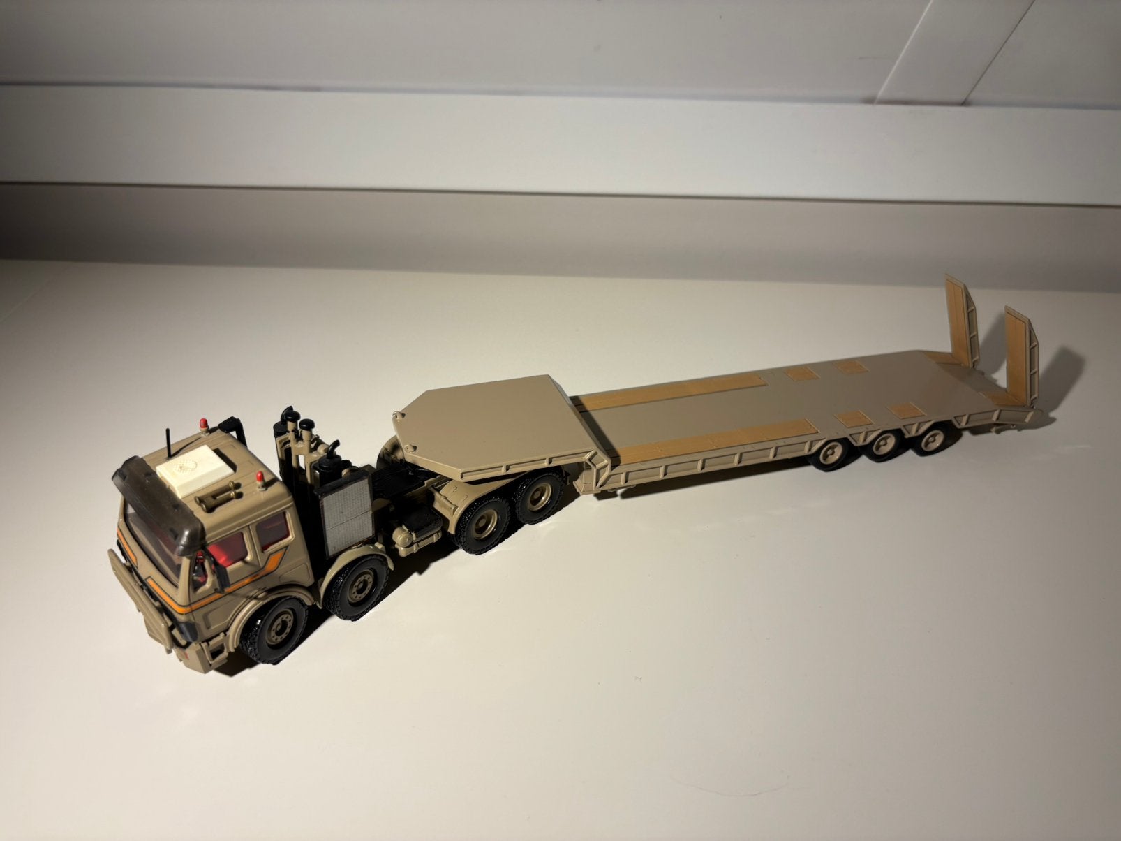 Mercedes-Benz Titan Z4042, Conrad Nr. 3009 1/50 + dieplader, Ophalen of Verzenden, Nieuw, Bus of Vrachtwagen, Conrad
