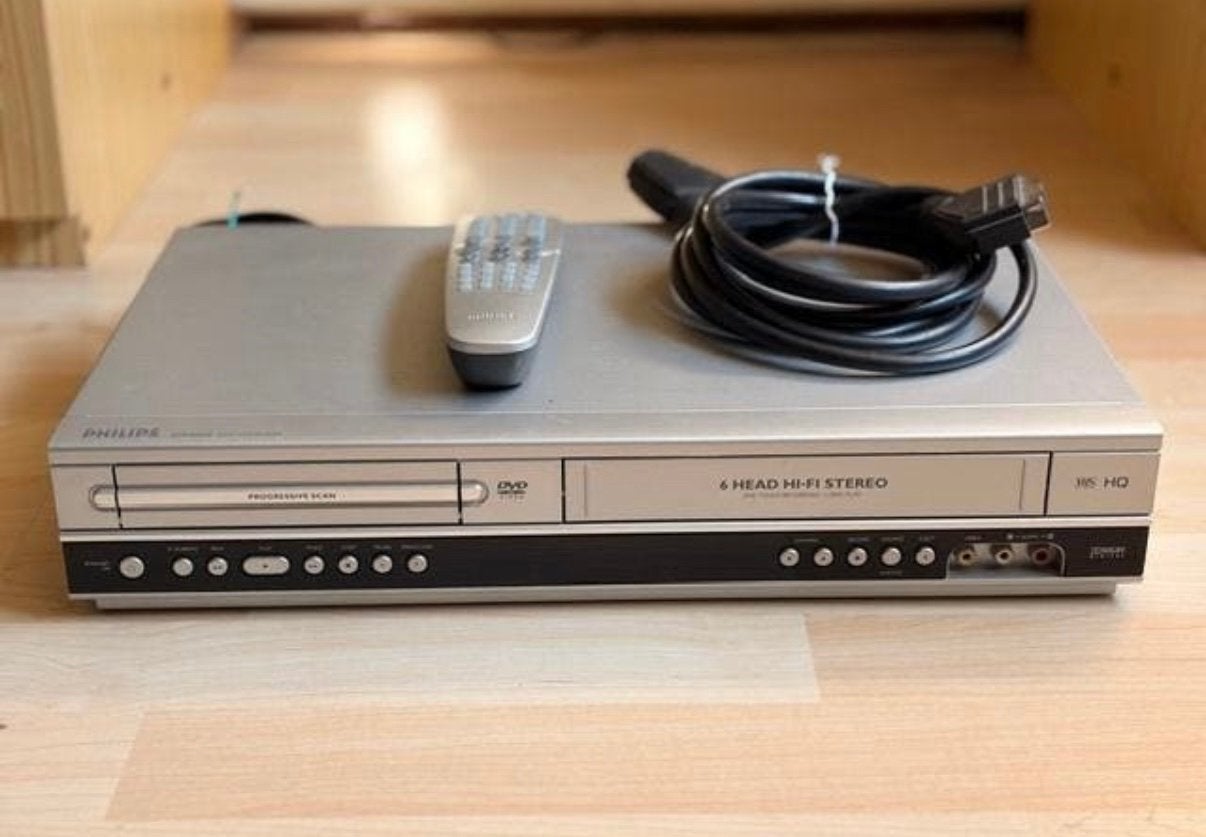 Philips DVP3055V DVD- en VHS video speler/recorder, Ophalen, Zo goed als nieuw