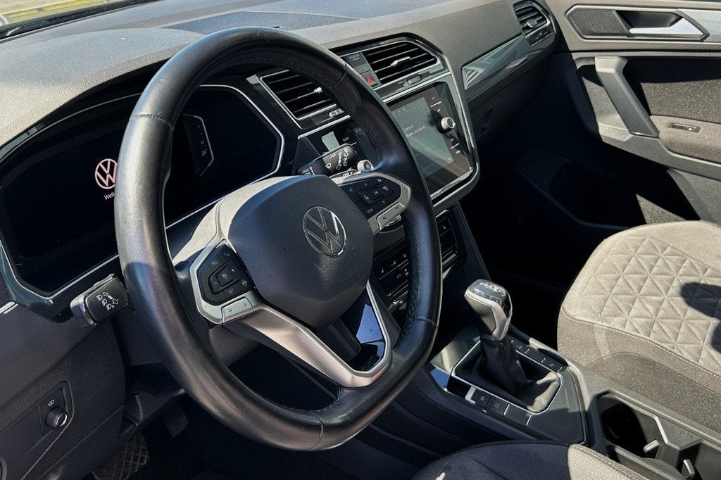 Volkswagen Tiguan 1.4 TSI eHybrid 245pk Life HUD TREKHAAK AC, Stof, 4 cilinders, Met garantie (alle), Hybride Elektrisch/Benzine