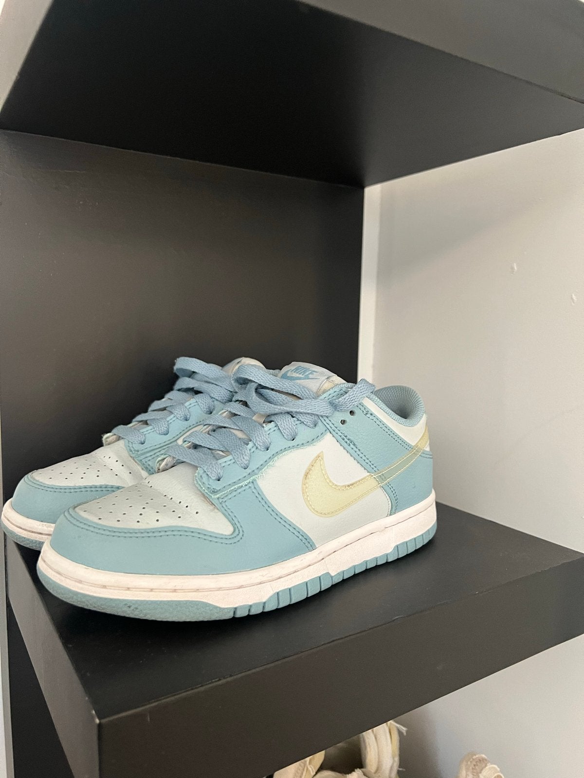 Nike Dunk Low Baby Blauw - Maat 37.5, Blauw, Ophalen of Verzenden, Sneakers of Gympen, Gedragen