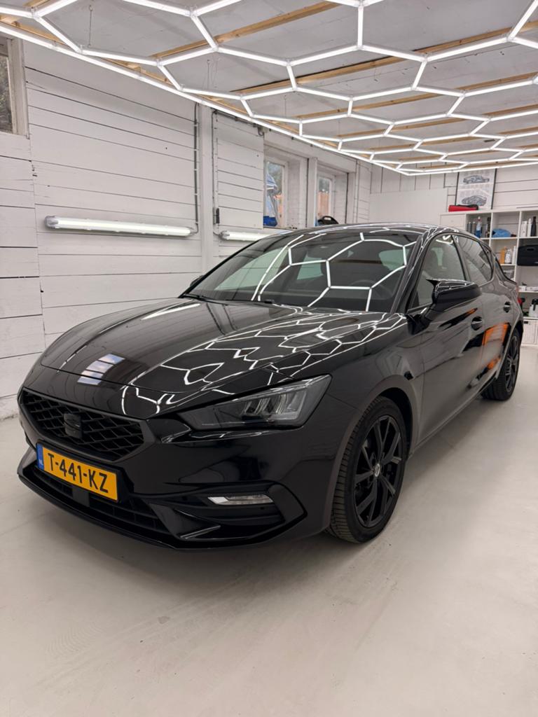 Seat Leon FR 2023, Auto's, Voorwielaandrijving, Leon, 1219 kg, Zwart
