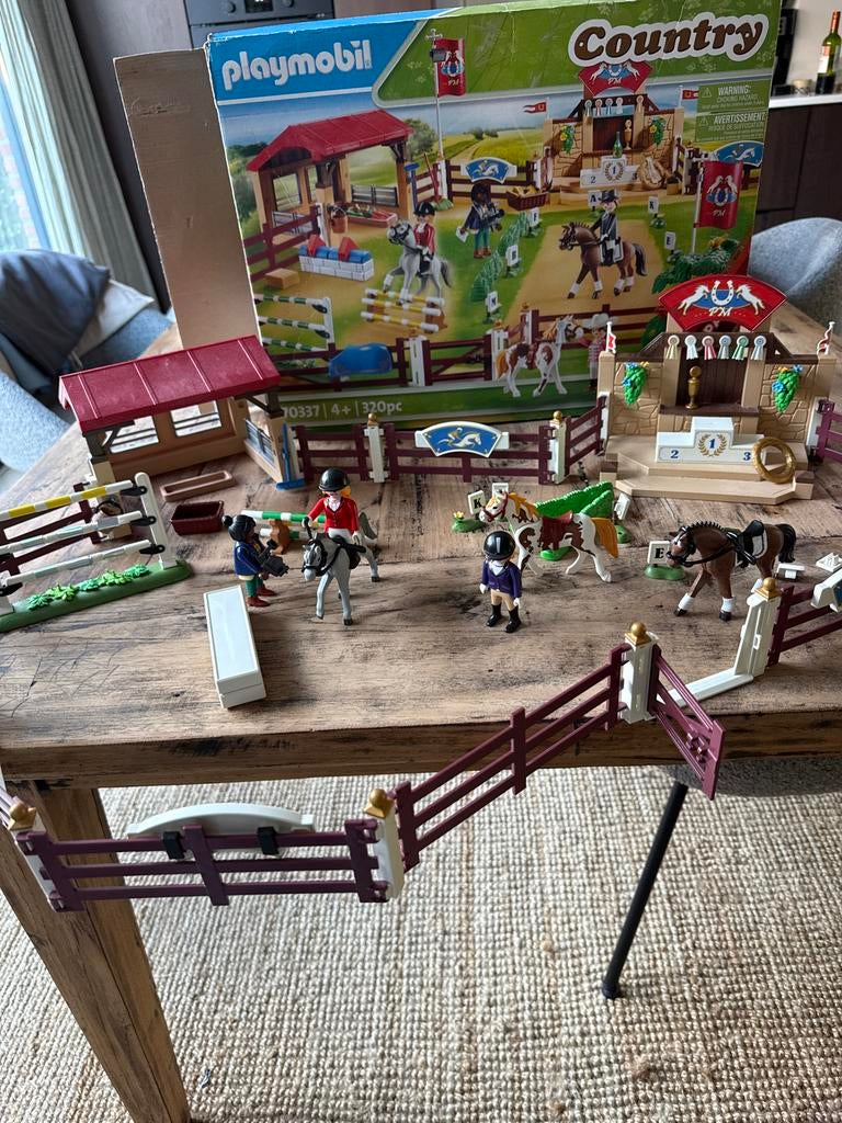 Playmobil Country Paarden Springwedstrijd Set 70337, Ophalen of Verzenden, Zo goed als nieuw, Complete set