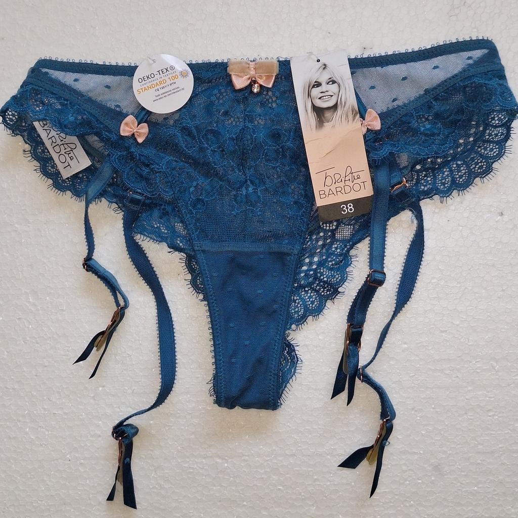 Exclusieve groene jarretelslip/string van Brigitte Bardot 38, Verzenden, Groen, String