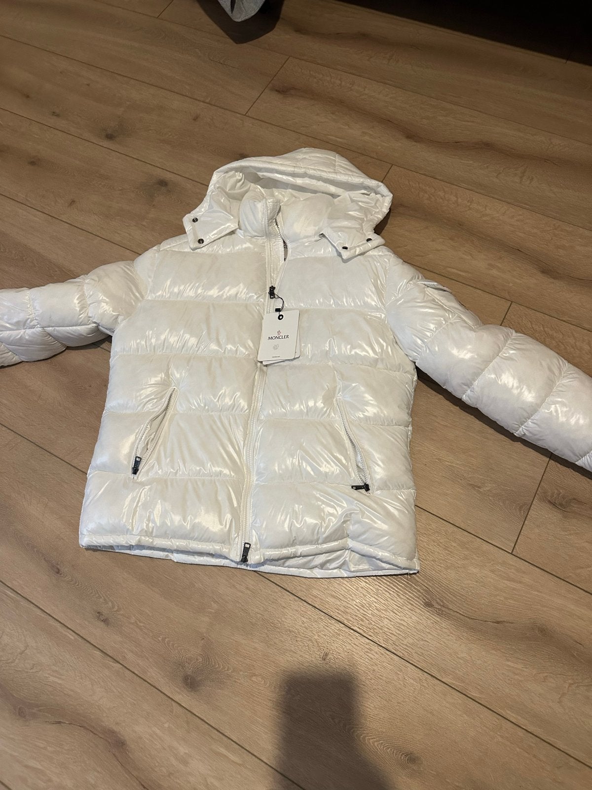 Nieuwe Witte Moncler Jas Maat XL met Afneembare Capuchon, Ophalen of Verzenden, Nieuw, Wit, Jas of Mantel
