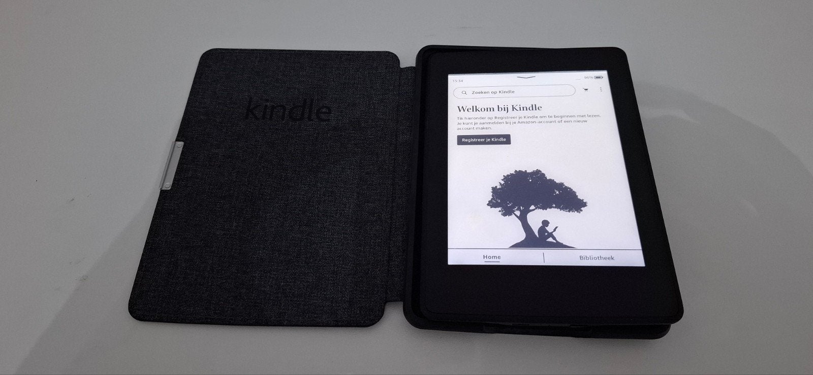 Amazon Kindle 7e generatie e-reader met hoes, Ophalen, Gebruikt, 6 inch of minder, Amazon Kindle