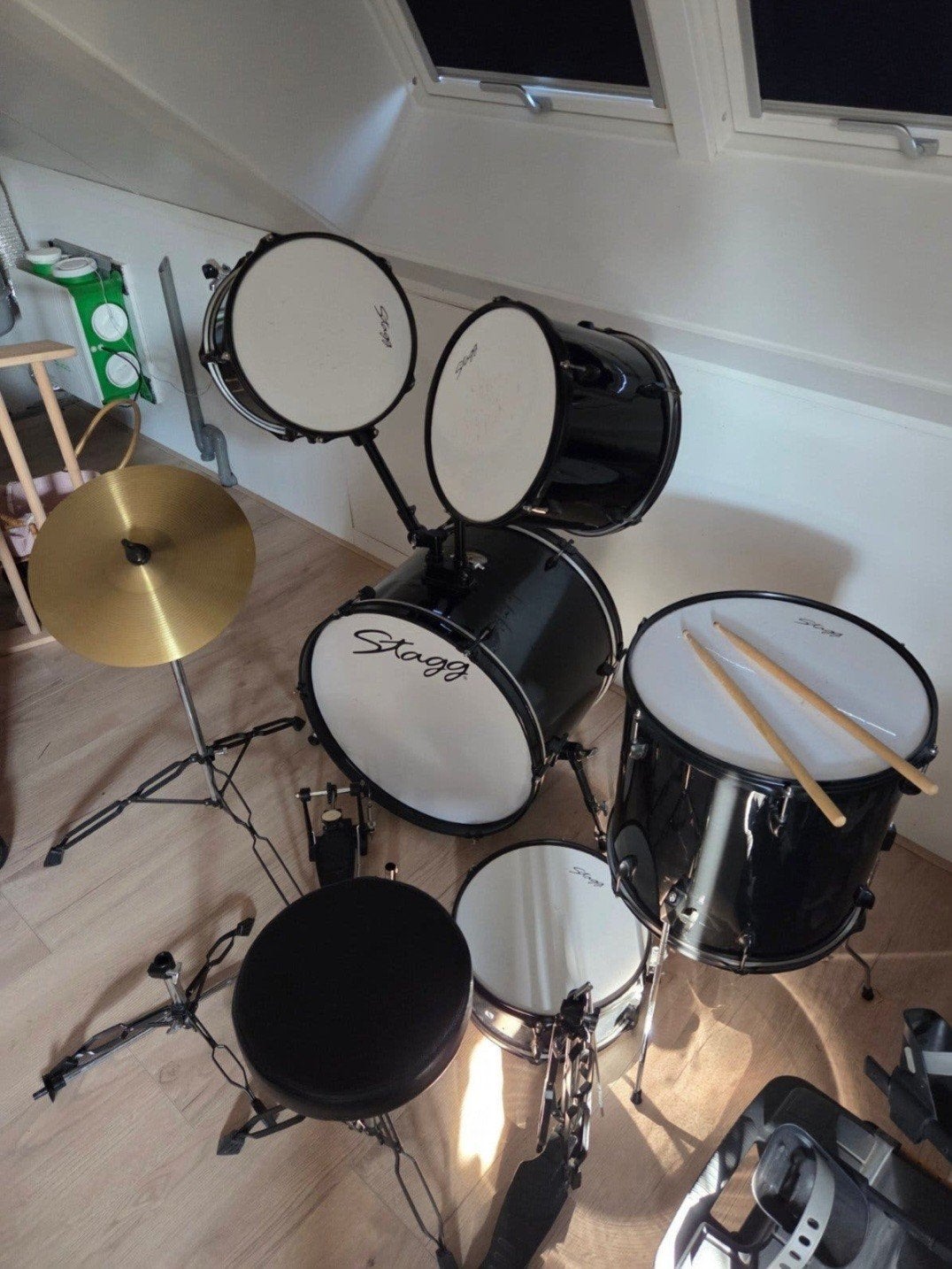 Stagg drumstel compleet - Ideaal voor beginners/oefenset, Muziek en Instrumenten, Drumstellen en Slagwerk, Ophalen