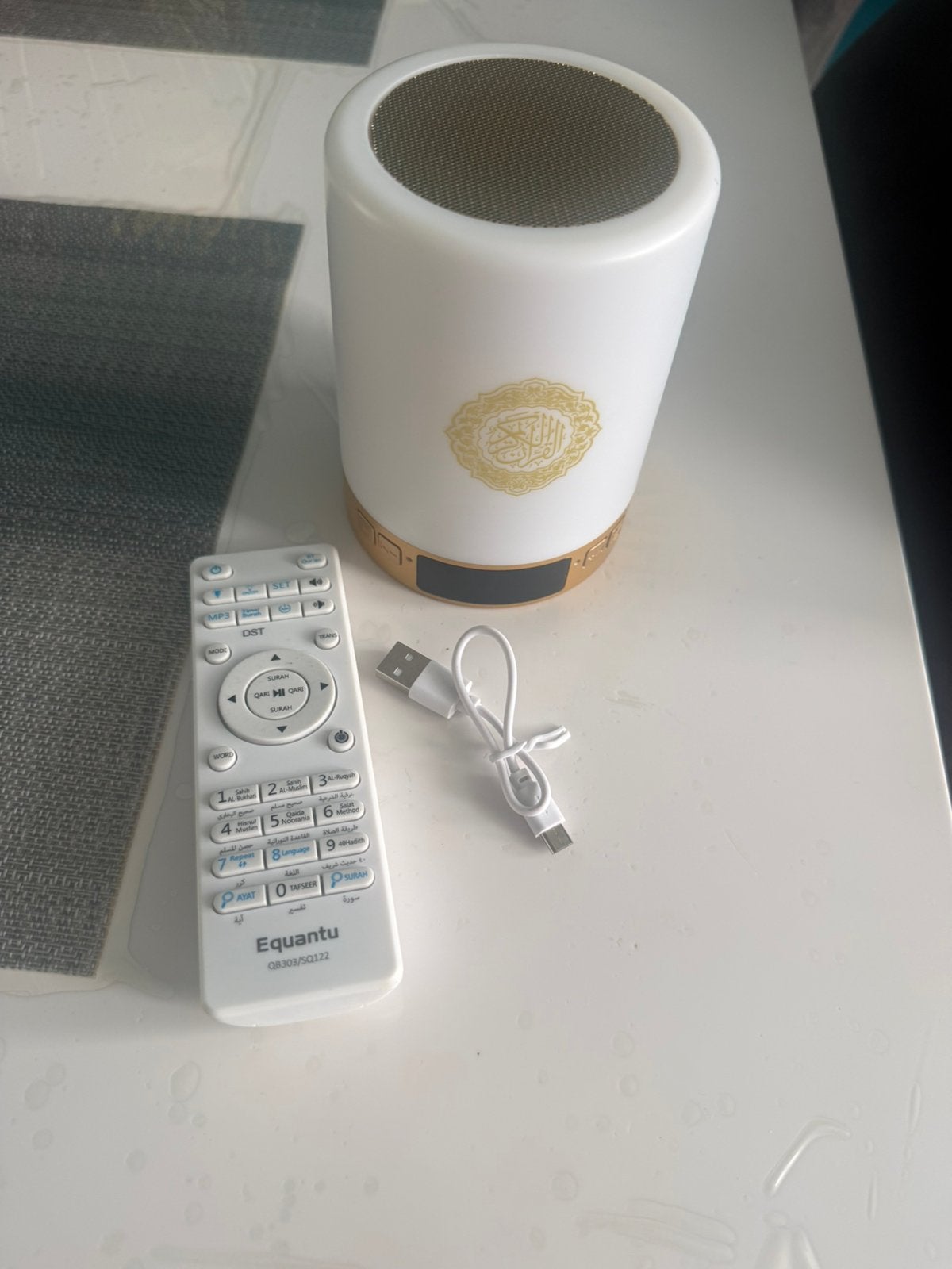 Speaker-Bluetooth met lamp, Ophalen of Verzenden, Zo goed als nieuw