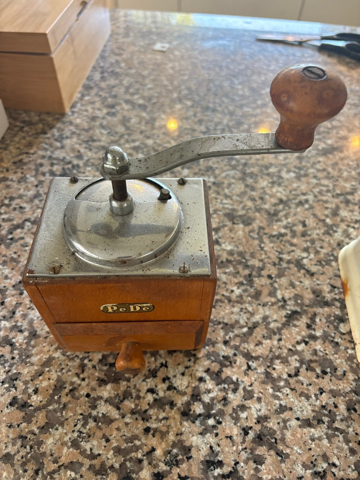 Vintage PeDe Koffiemolen - Houten Handmolen, Ophalen of Verzenden