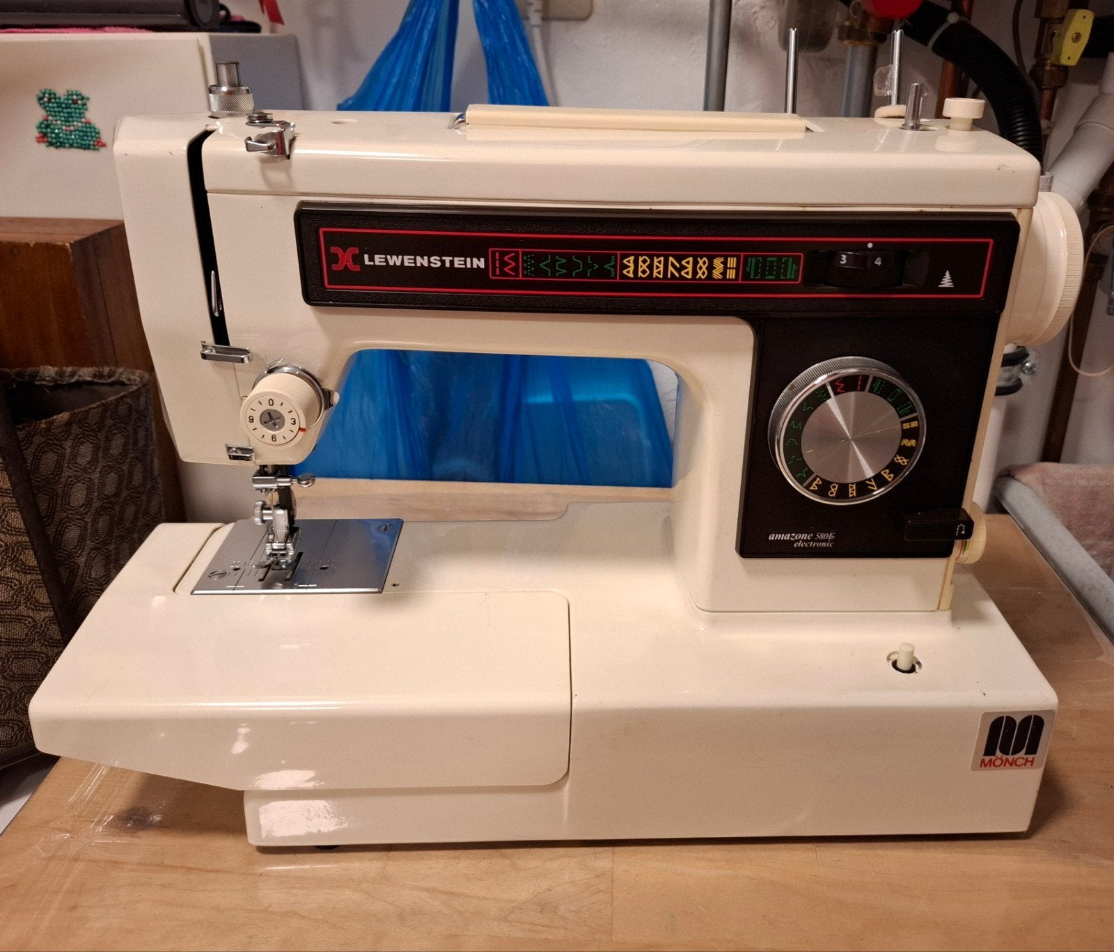 Lewenstein Amazone 580E Elektronische Naaimachine, Ophalen of Verzenden, Gebruikt, Naaimachine, Lewenstein