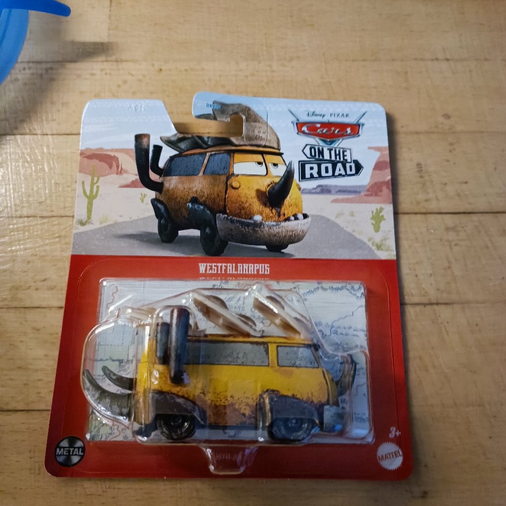 Disney Pixar Cars 2023 On The Road, WESTFALANAPUS auto, Ophalen of Verzenden, Nieuw, Auto
