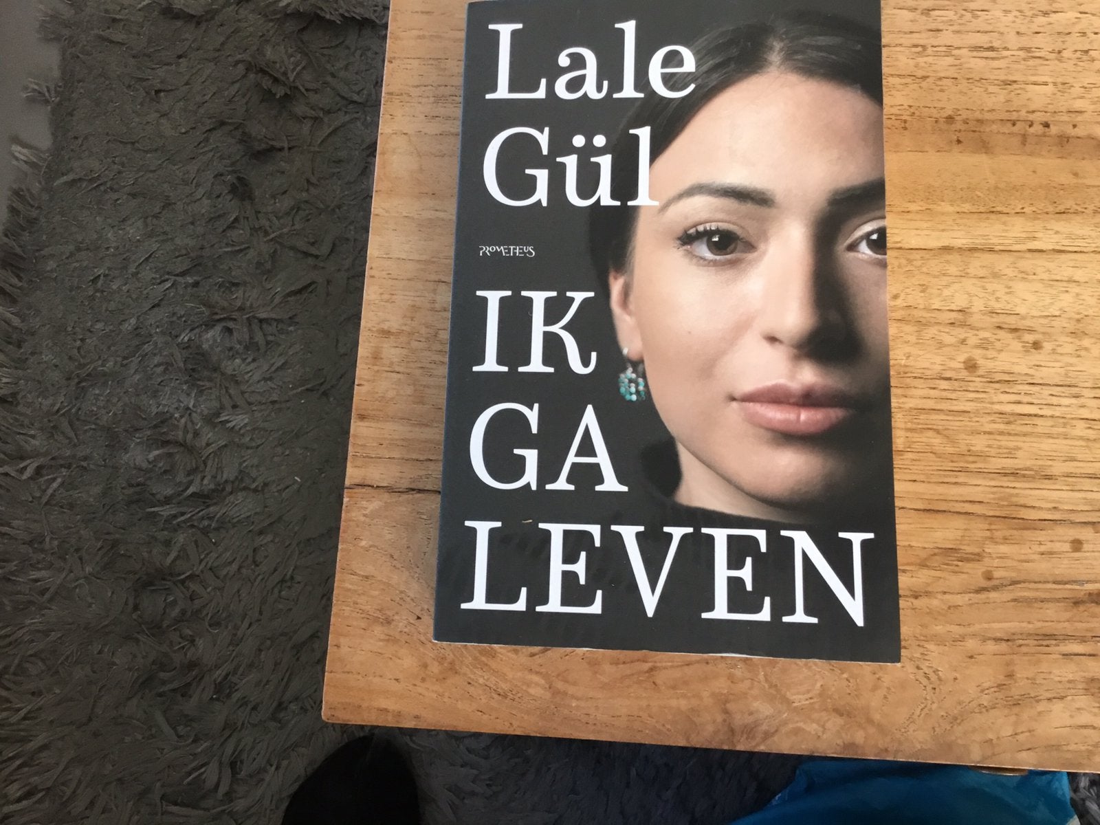 Lale Gül. Ik ga leven, Ophalen of Verzenden, Zo goed als nieuw