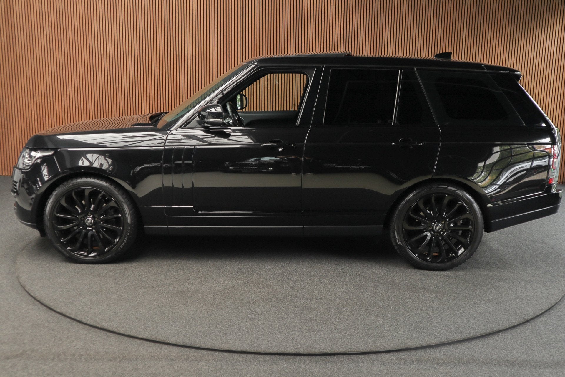 Land Rover Range Rover 3.0 TDV6 HSE Black Pack Pano Meridian, Auto's, Gebruikt, Zwart, 2993 cc, 258 pk
