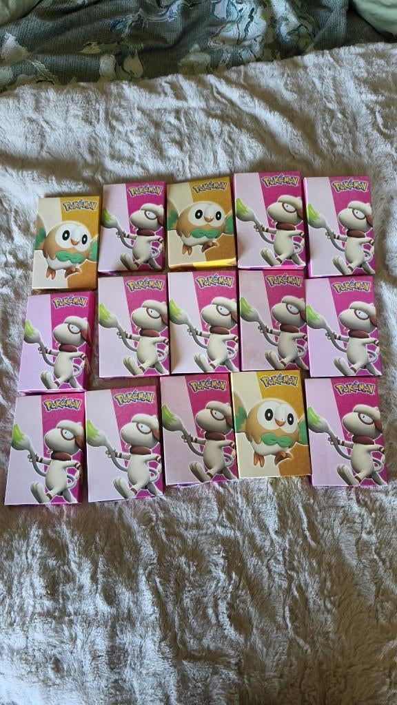 Pokémon Match Battle McDonalds 2022 Boosters + speeltje, Ophalen of Verzenden, Zo goed als nieuw, Booster, Foil