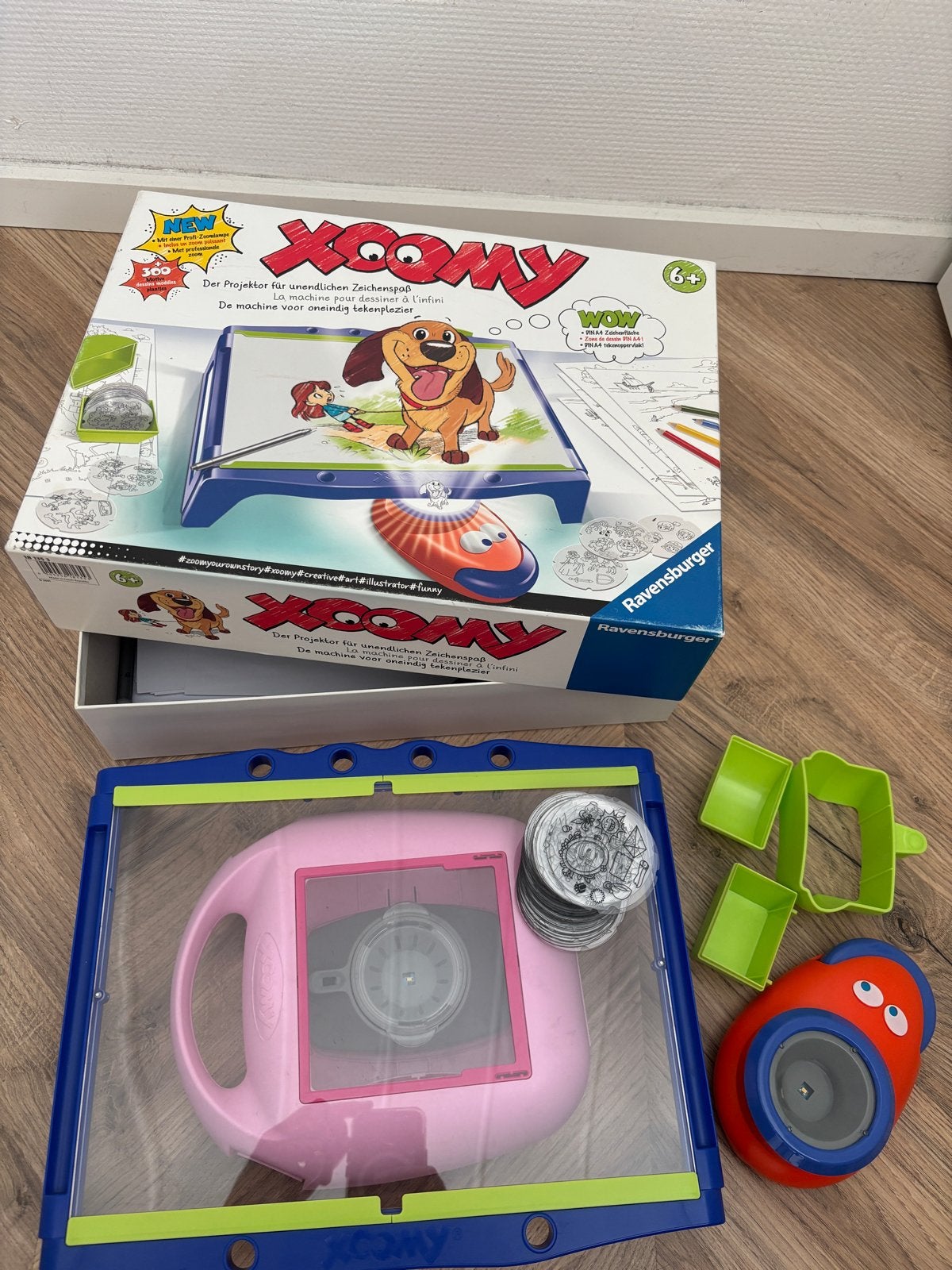 Ravensburger Xoomy Projector Tekenmachine - Zo goed als nieu, Ophalen, Gebruikt, Knutselen, Met licht