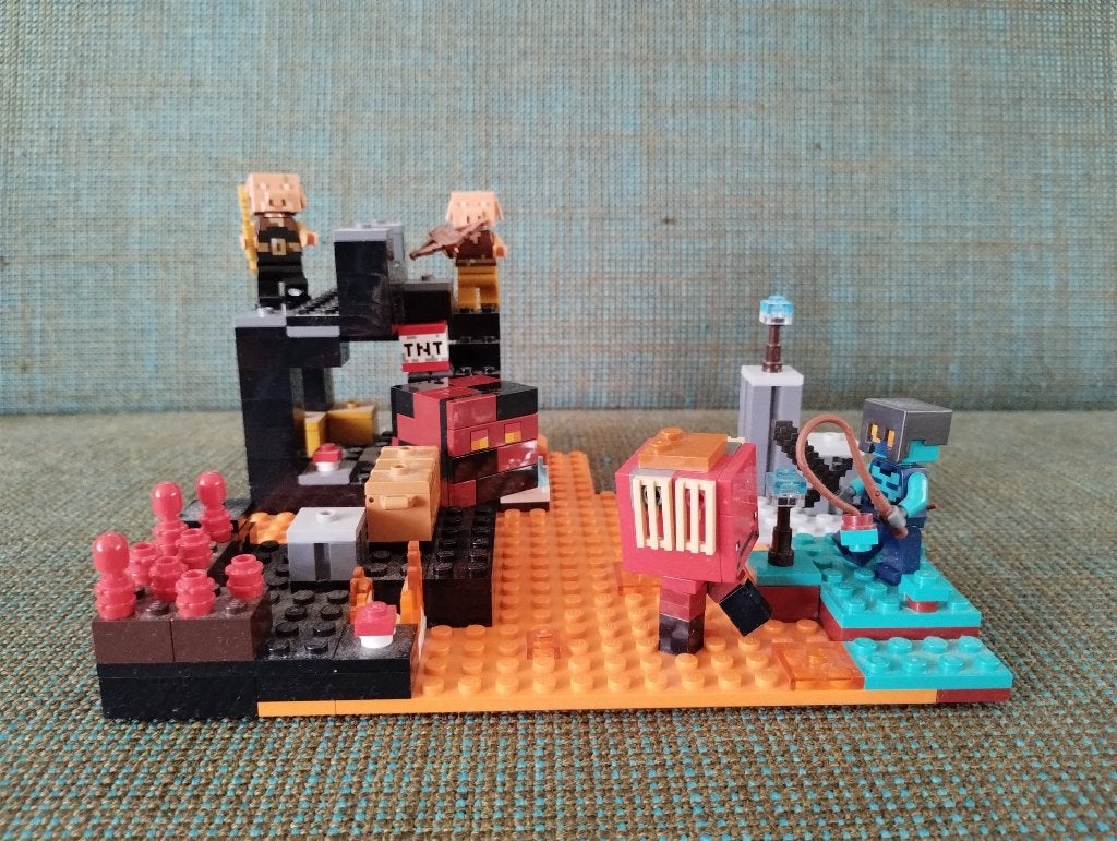 Lego Minecraft 21185 Het Onderwereldbastion, Minecraft, Lego, Ophalen of Verzenden, Zo goed als nieuw