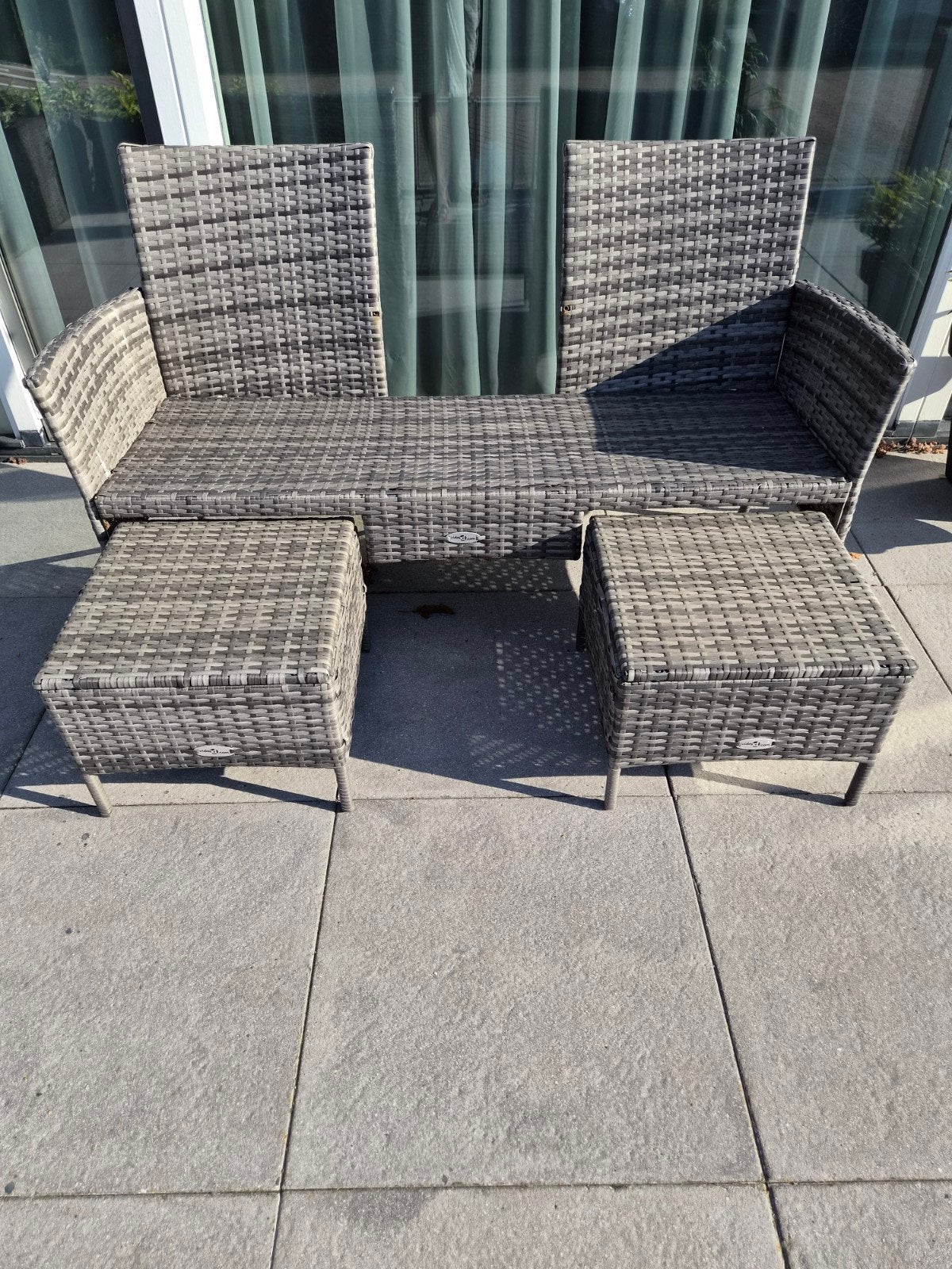 Tuinset met 2 voetenbankjes/tafeltjes - Wicker grijs, Gebruikt, Wicker, Tuinset, Bank