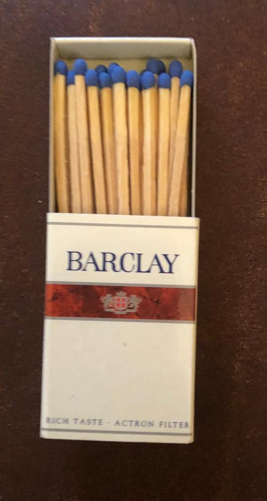 Vintage Barclay luciferdoosje met lucifers, Ophalen of Verzenden, Gebruikt, Luciferdoosjes of -merken
