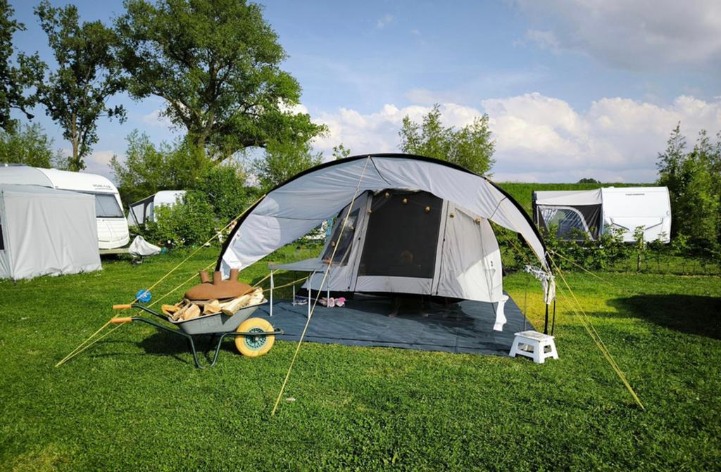 Bardani Airwave 300 Bcool incl. Luifel. - zo goed als nieuw, Caravans en Kamperen, Ophalen, Zo goed als nieuw