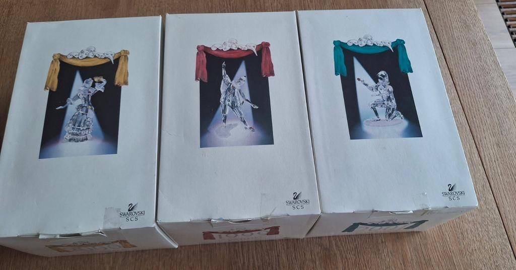 3x swarovski beelden. In doos. (28,29,30), Ophalen of Verzenden, Zo goed als nieuw, Figuurtje