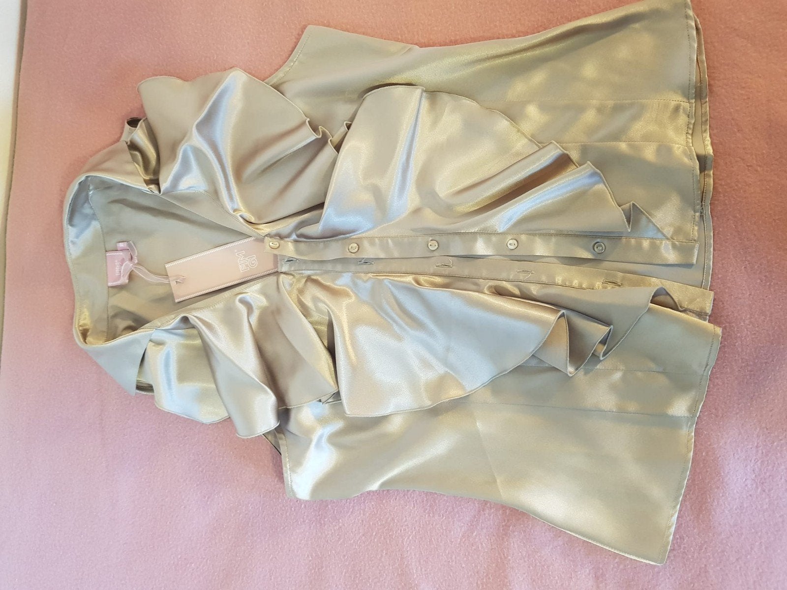 FIM GI Satijnen Blouse met Ruches - Maat 38/40 (M), Maat 38/40 (M), Beige, Nieuw, Ophalen of Verzenden