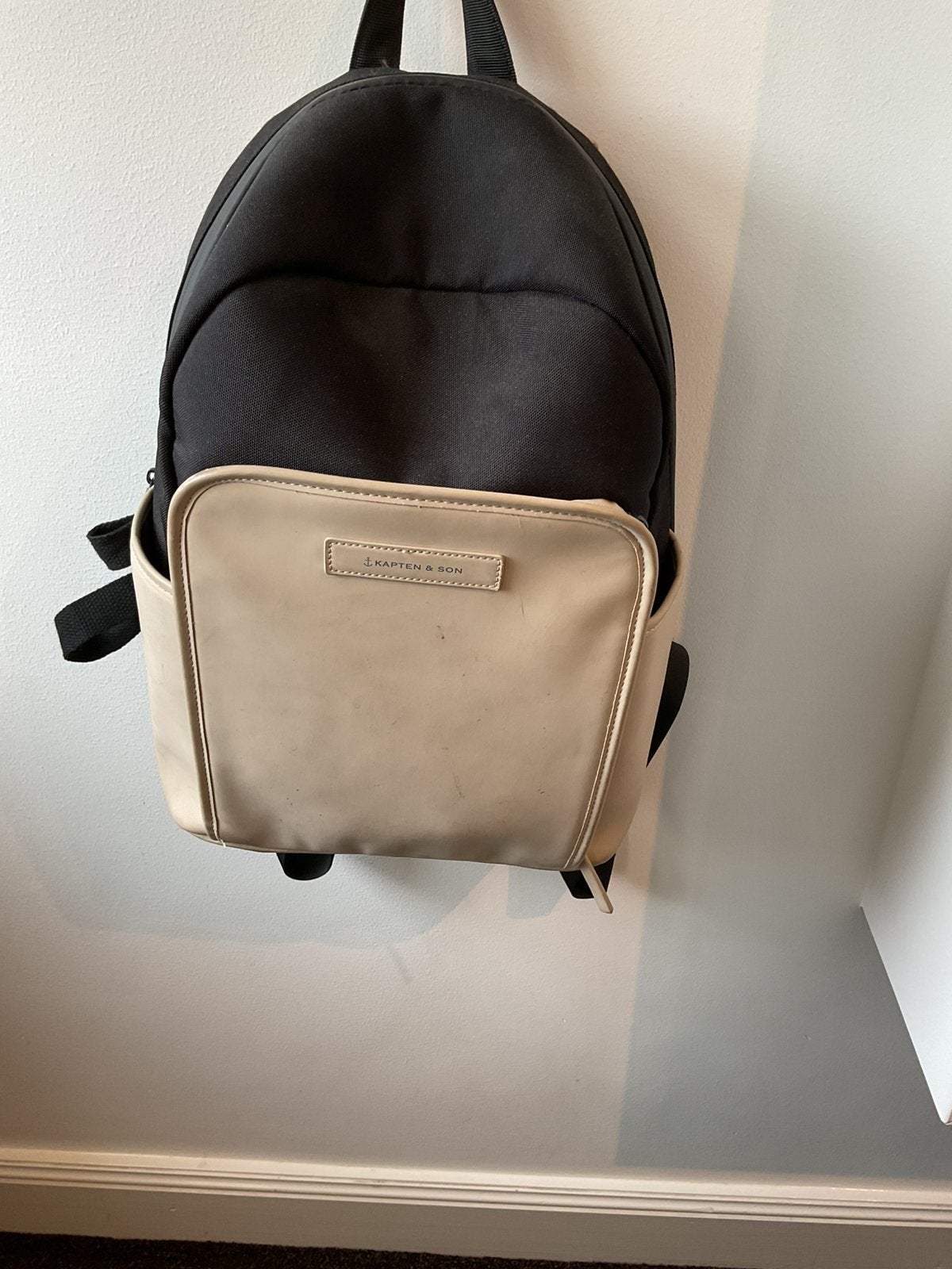 Kapten & Son rugzak, Sieraden, Tassen en Uiterlijk, Overige merken, 25 tot 40 cm, Ophalen of Verzenden, Zo goed als nieuw