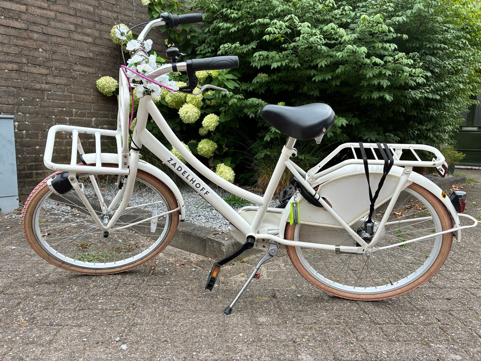 Zadelhoff transportfiets wit met voordrager 24 inch, Ophalen, Gebruikt, 24 inch